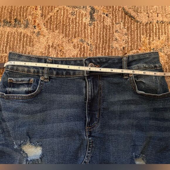 Denim Distressed Skirt - Picture 4 of 7